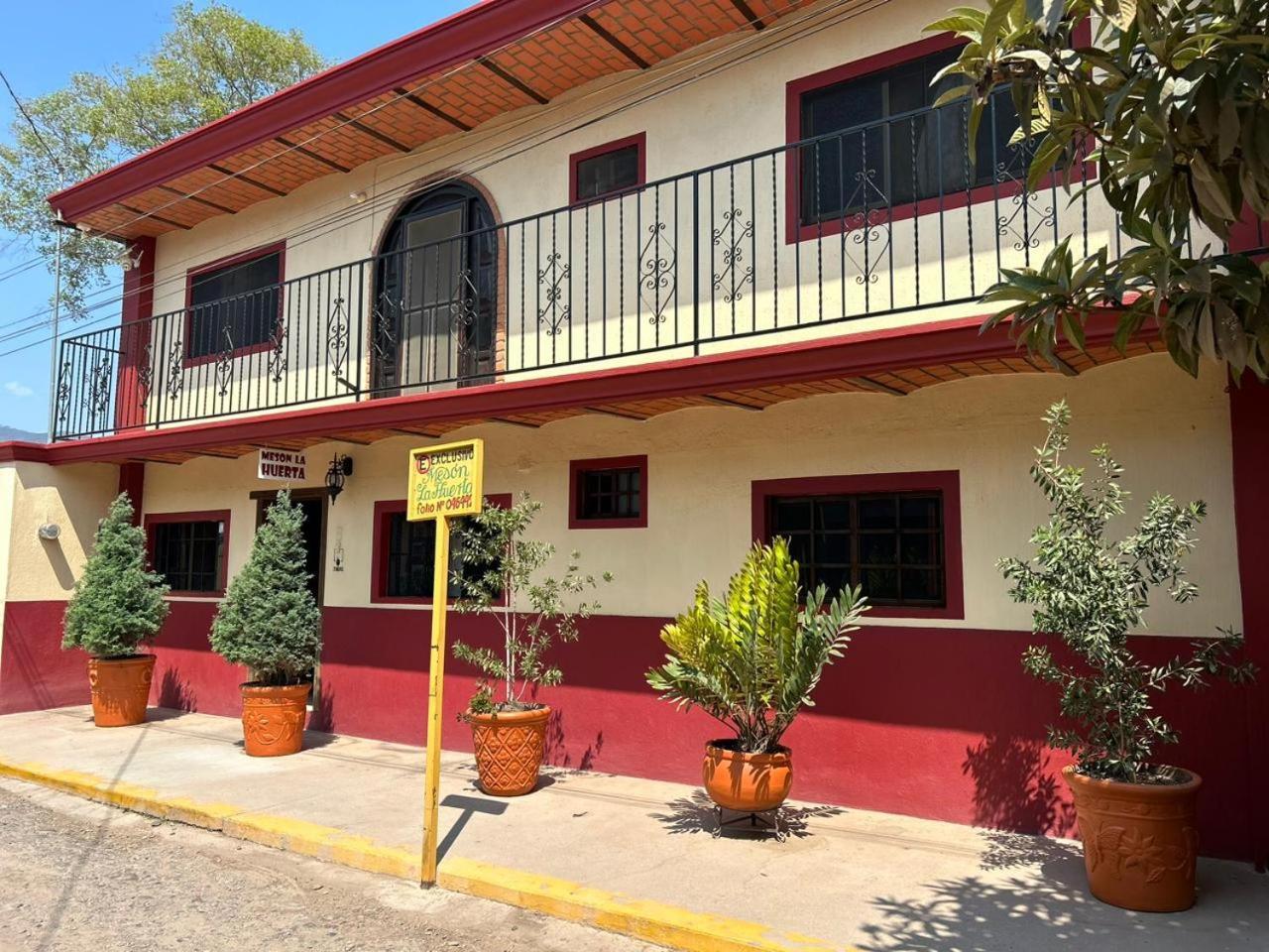 马斯科塔 Meson La Huerta酒店 外观 照片